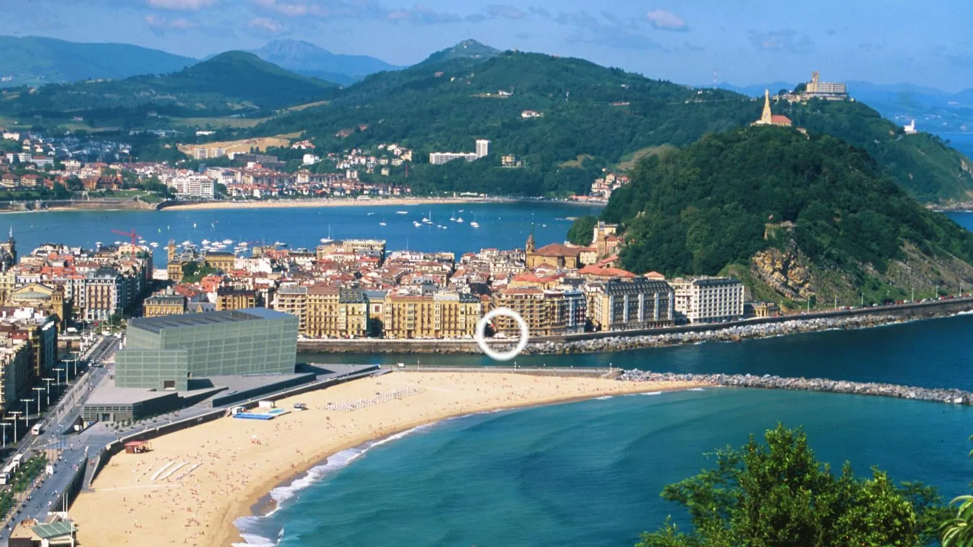 **  Hotel Parma San Sebastián Spanyolország