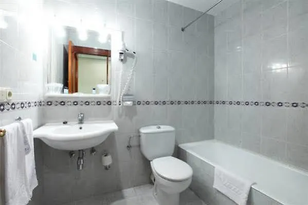 Hotel Parma 2*, San Sebastian